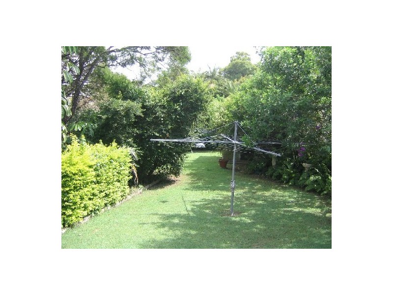 19 Parramatta Street, Manly QLD 4179