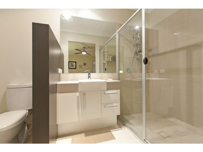 26 Tall Trees Circuit, Wakerley QLD 4154