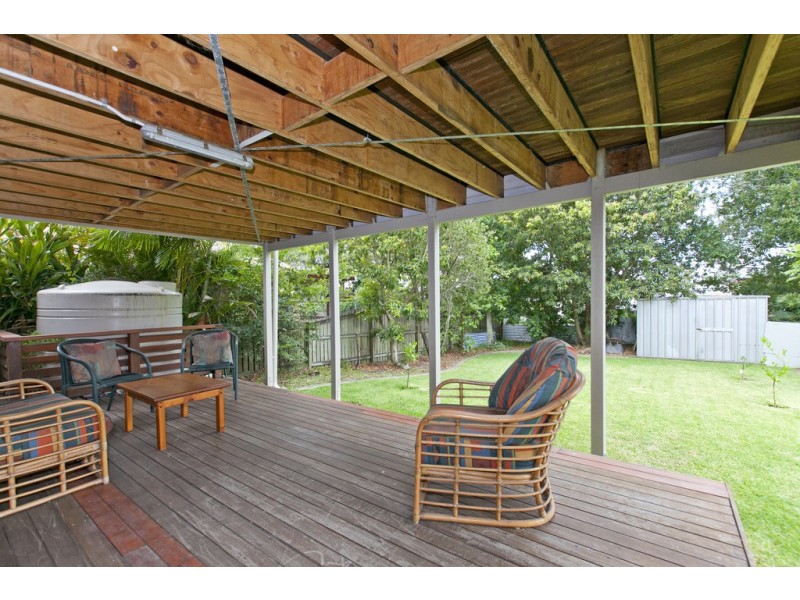 73 Waterview Avenue, Wynnum QLD 4178