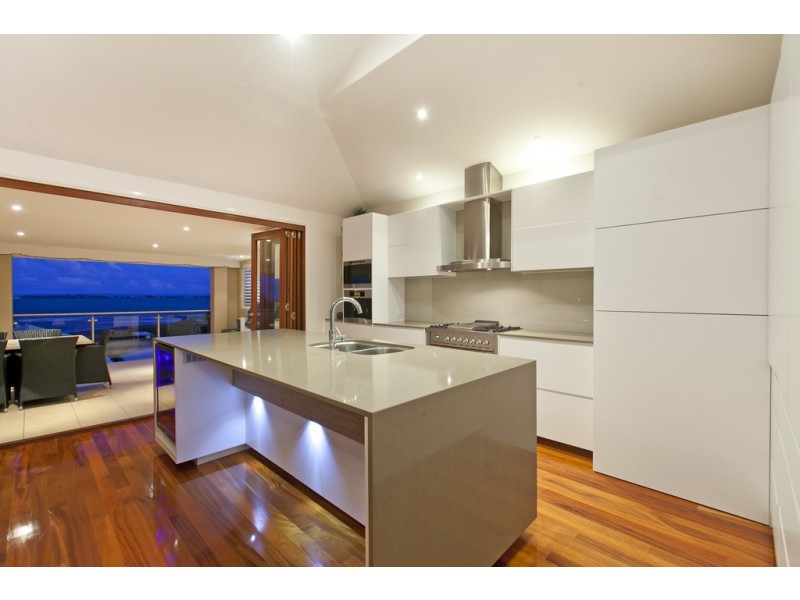34 Macdonald Street, Lota QLD 4179