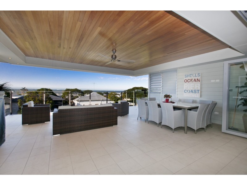 38 Akonna Street, Wynnum QLD 4178
