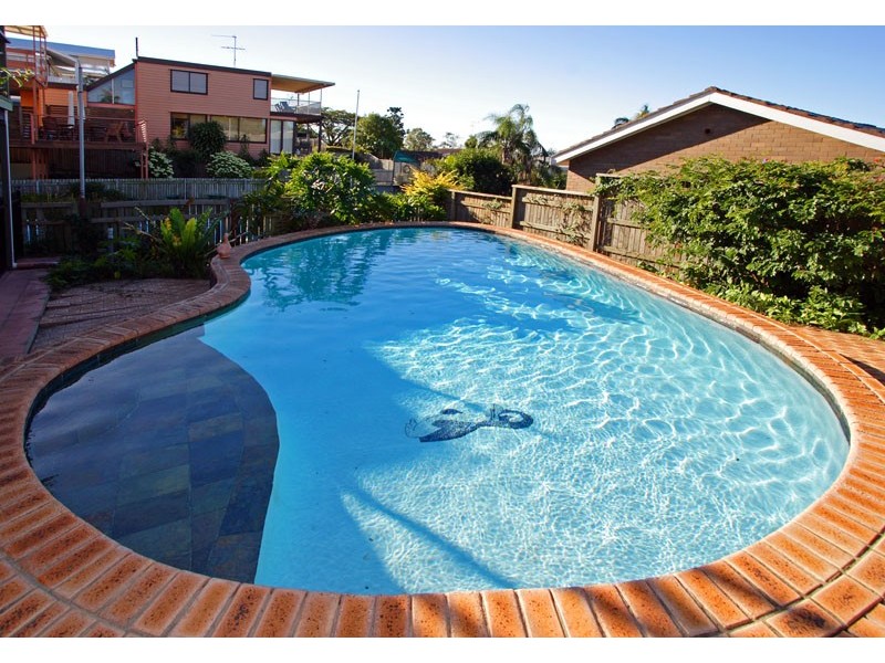 98 Oceana Terrace, Manly QLD 4179