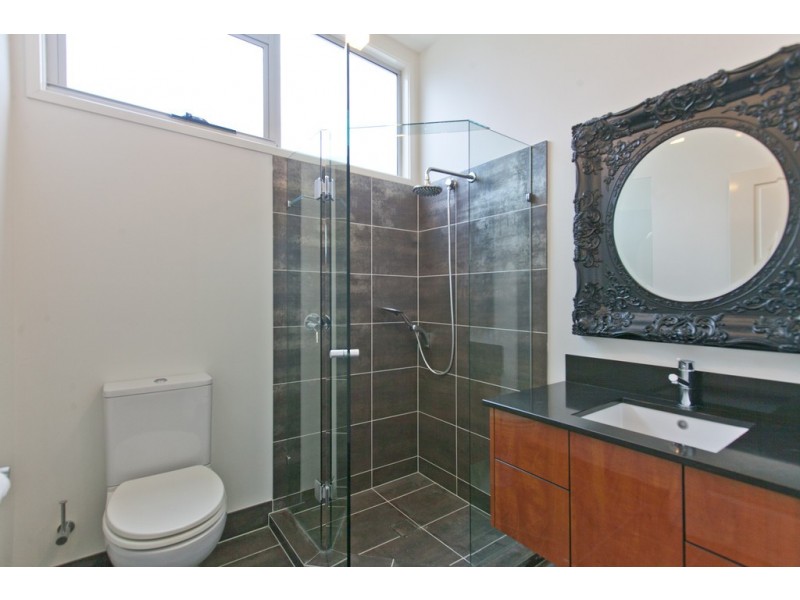 333 Upper Esplanade, Manly QLD 4179