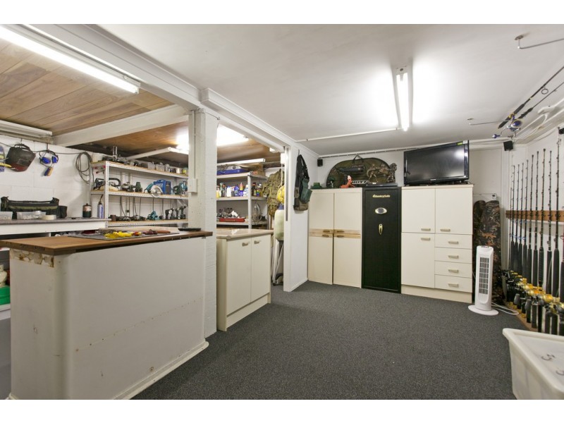 93 Wynnum Esplanade, Wynnum QLD 4178