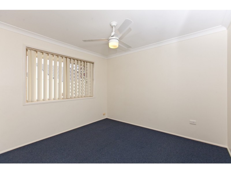 16 Webber Place, Wynnum West QLD 4178