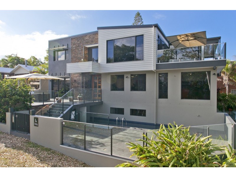 1a Bay Street, Redland Bay QLD 4165