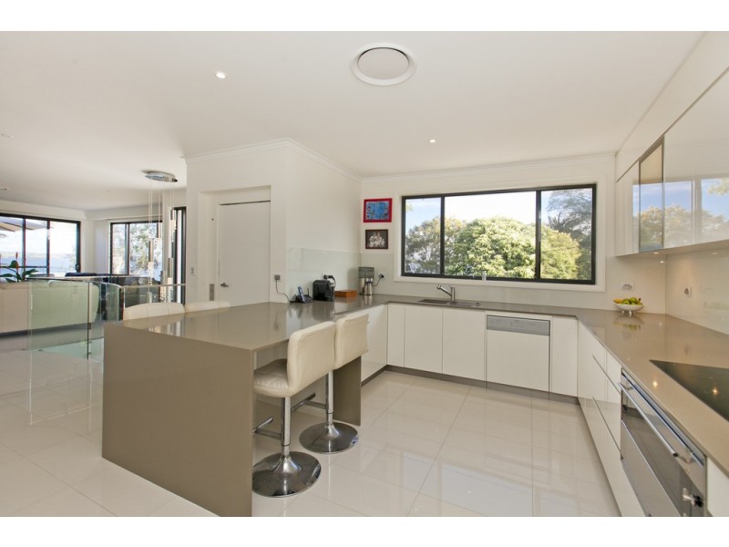 1a Bay Street, Redland Bay QLD 4165