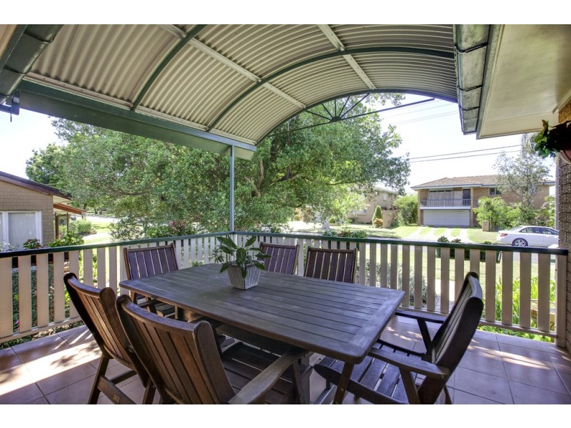 57 Regent Street, Wynnum West QLD 4178