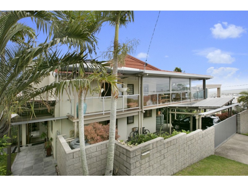 64 Oceana Terrace, Manly QLD 4179