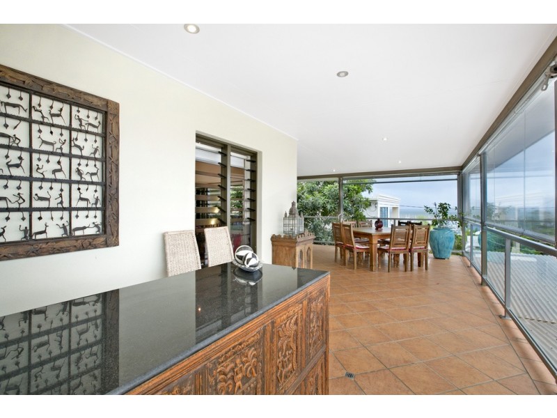 64 Oceana Terrace, Manly QLD 4179