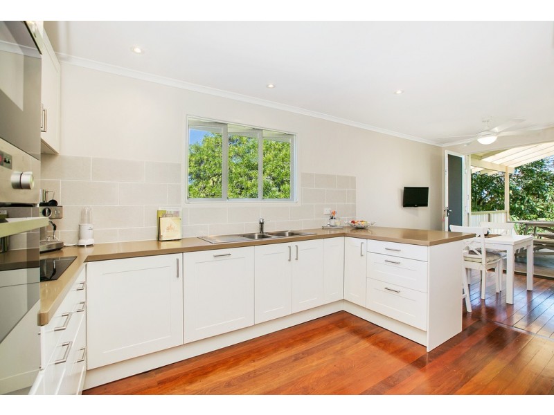 10 Ryder Street, Wynnum QLD 4178
