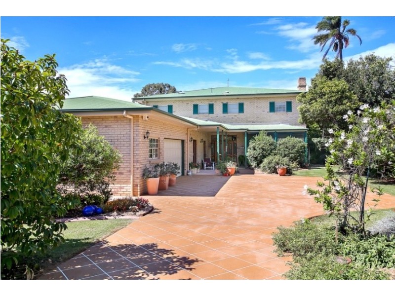 201 Main Road, Wellington Point QLD 4160