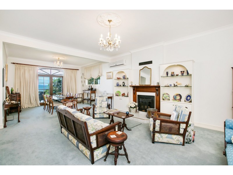 201 Main Road, Wellington Point QLD 4160