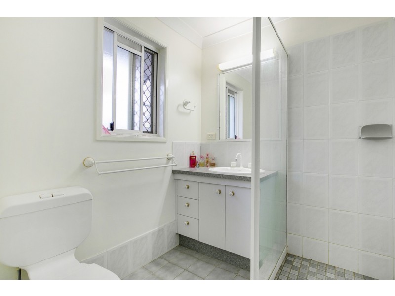 17 Clipper Place, Manly West QLD 4179