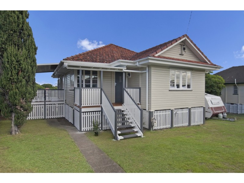 8 Hartland Street, Manly West QLD 4179