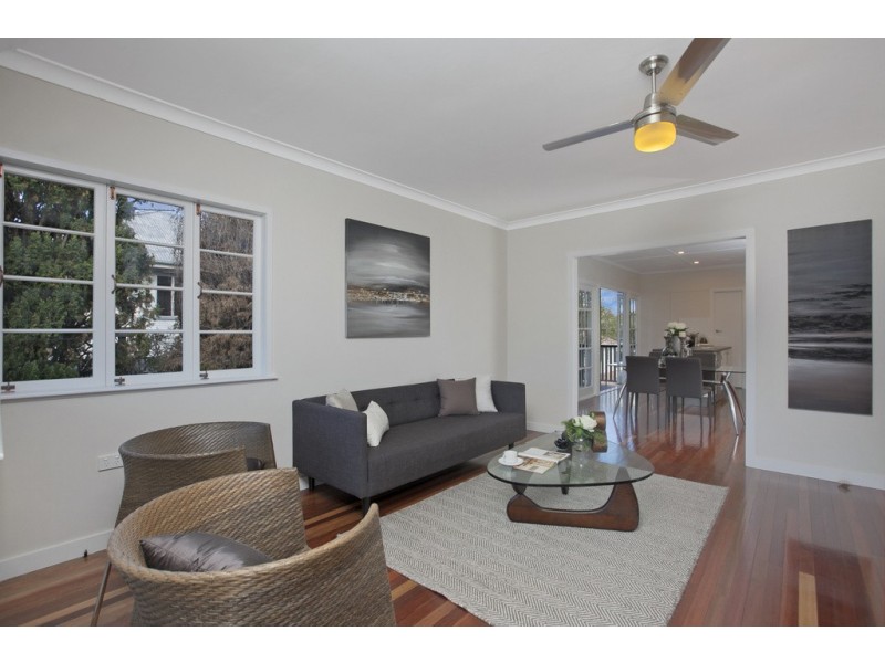 8 Hartland Street, Manly West QLD 4179