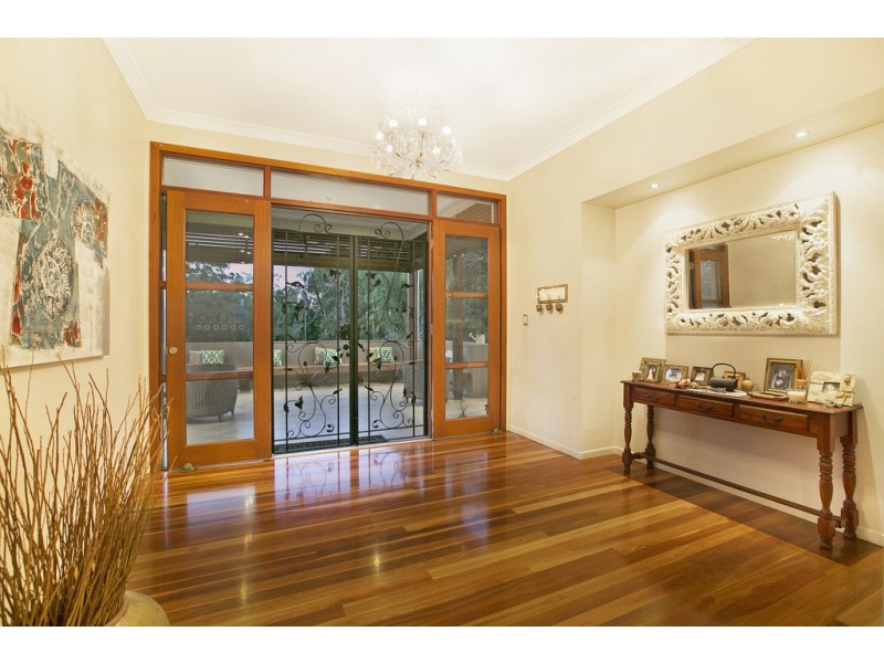 30 Ermelo Road, Gumdale QLD 4154