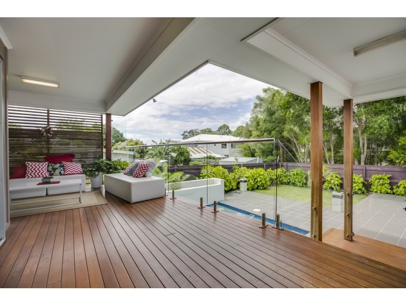 110 Moreton Avenue, Wynnum QLD 4178