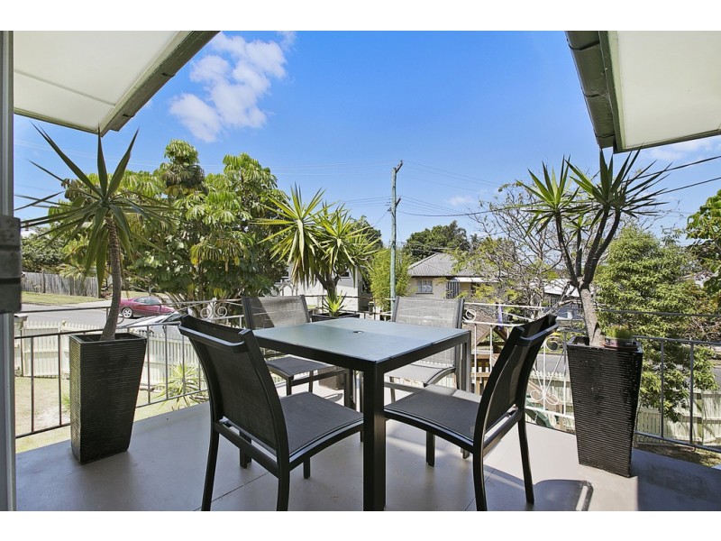 15 Greta Street, Manly West QLD 4179