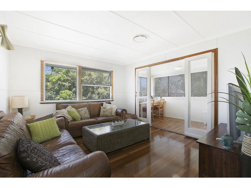 15 Greta Street, Manly West QLD 4179