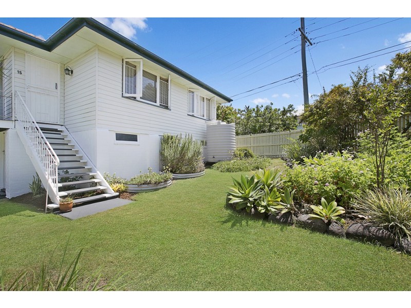 15 Greta Street, Manly West QLD 4179