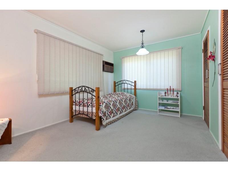2 Gwynne Street, Wynnum West QLD 4178