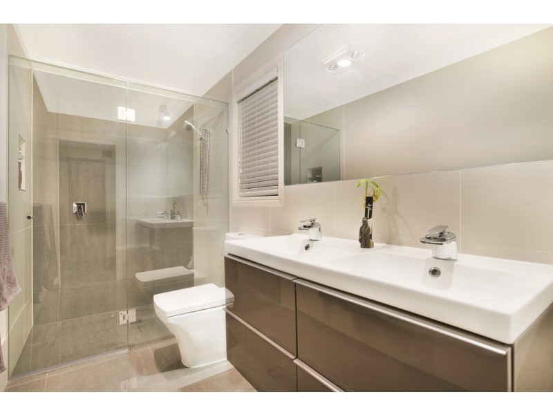 22 King Island Drive, Wellington Point QLD 4160
