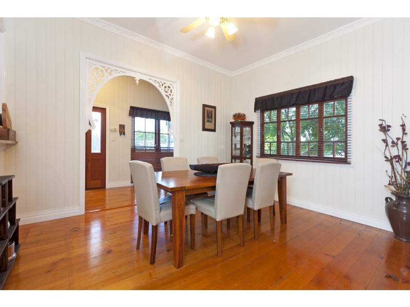 24 Outram Street, Lota QLD 4179