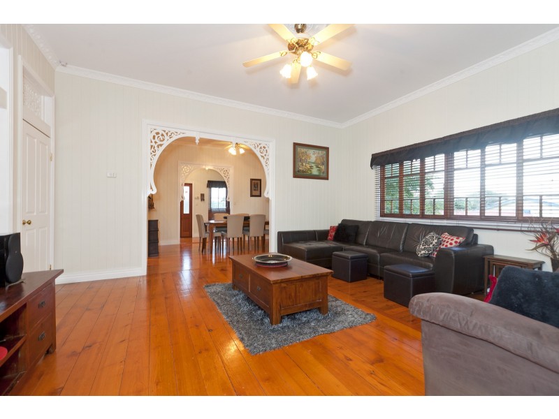 24 Outram Street, Lota QLD 4179