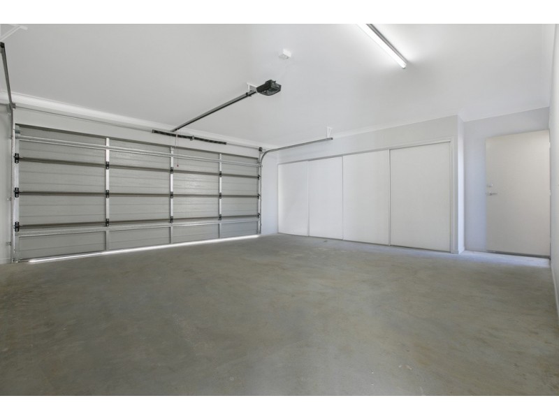 112 Sandy Camp Road, Wynnum West QLD 4178