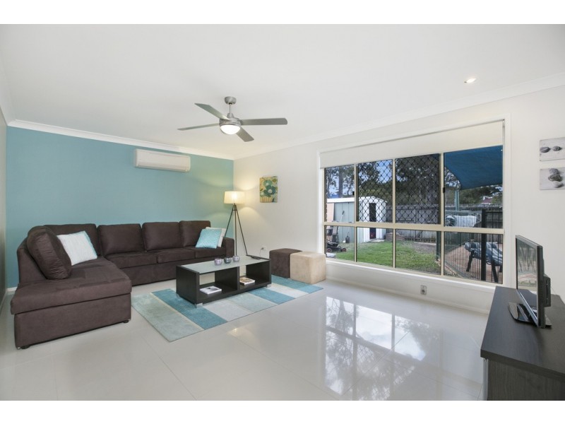 16 Coral Close, Manly West QLD 4179
