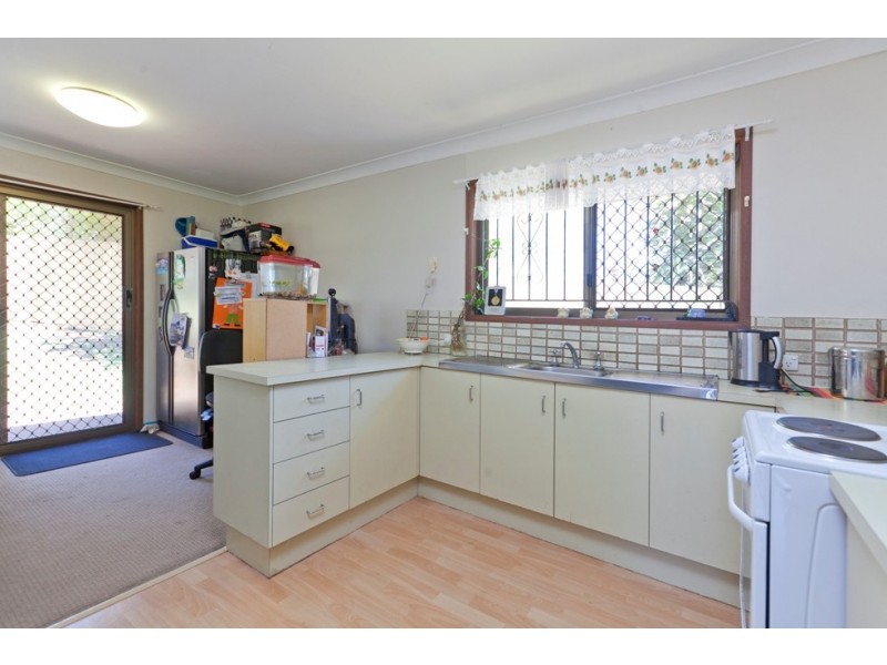15 Caloundra Street, Manly West QLD 4179