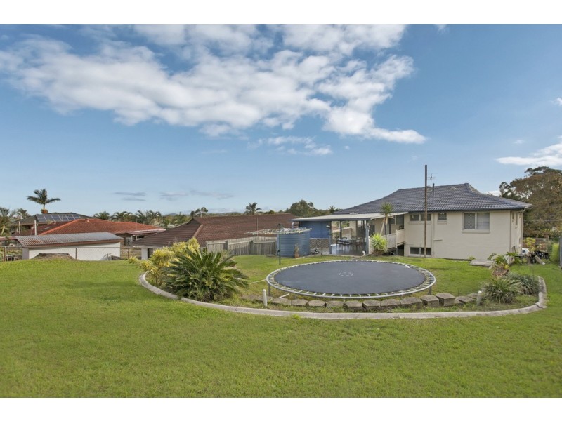 25 Nemarra Street, Wynnum West QLD 4178