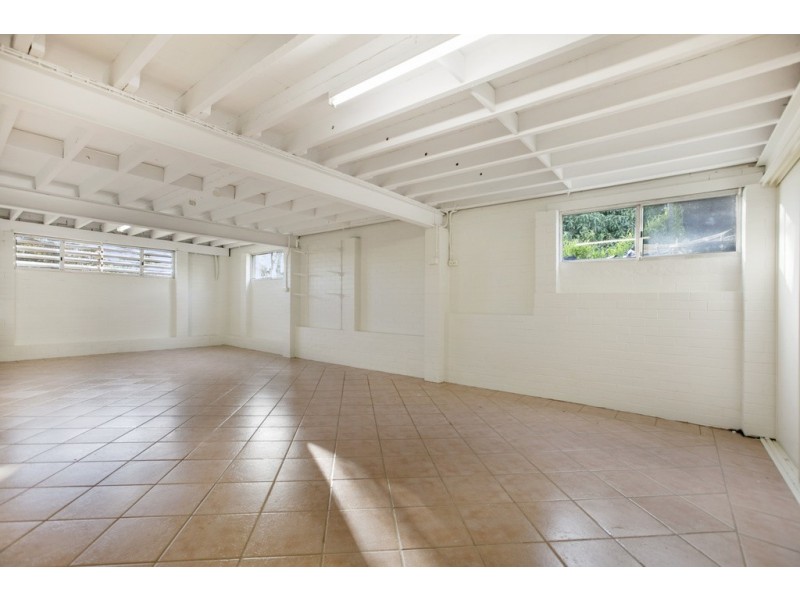 25 Nemarra Street, Wynnum West QLD 4178