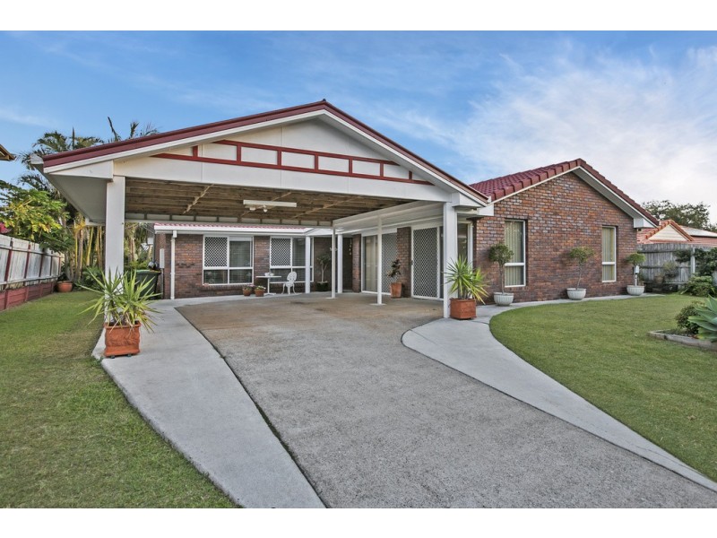 32 Trevally Crescent, Manly West QLD 4179