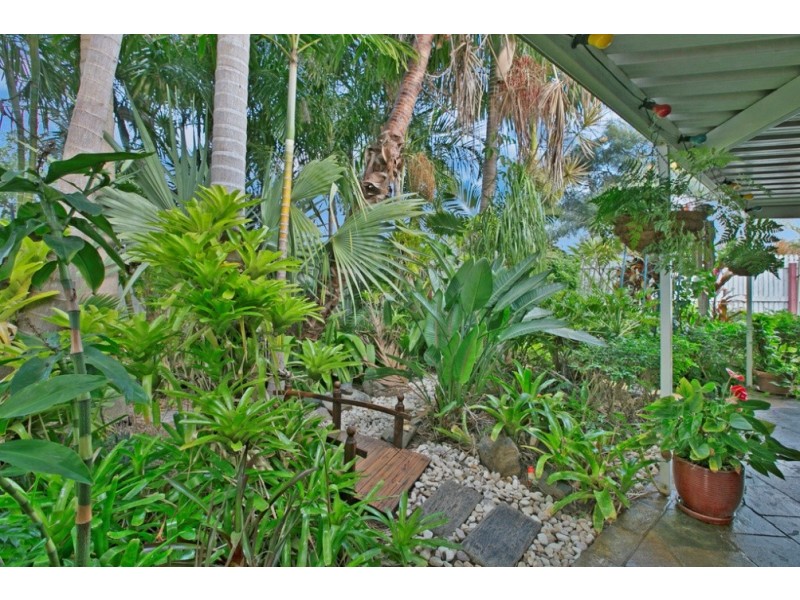 32 Trevally Crescent, Manly West QLD 4179