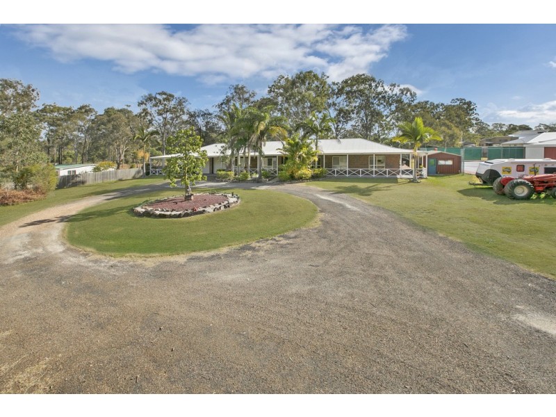 109 Green Camp Road, Wakerley QLD 4154