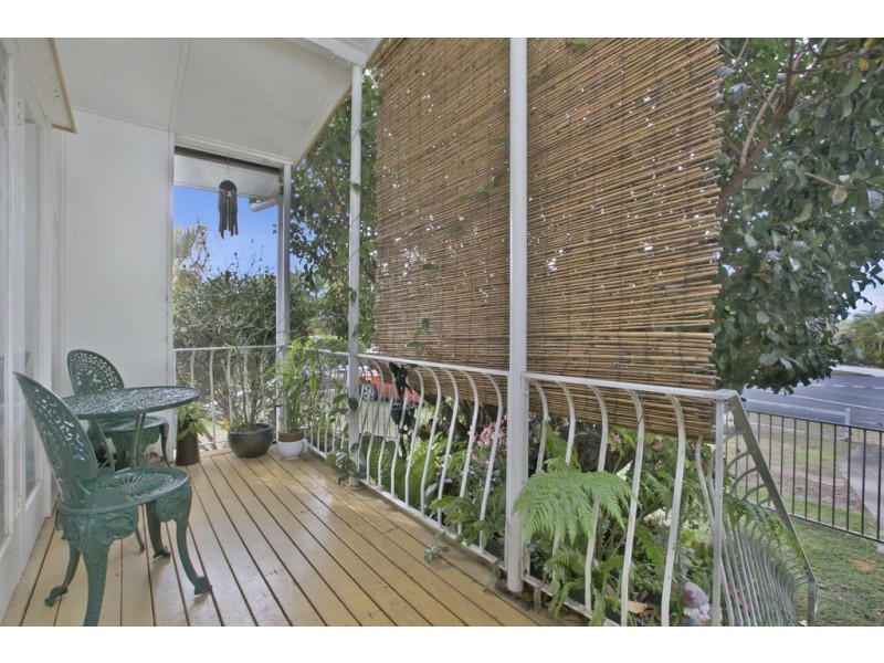 36 Bushing Street, Wynnum West QLD 4178