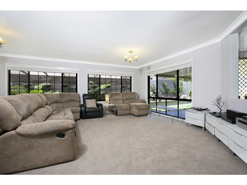5 Brookside Place, Lota QLD 4179