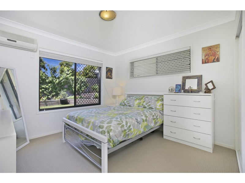 5 Brookside Place, Lota QLD 4179