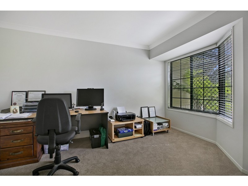 5 Brookside Place, Lota QLD 4179