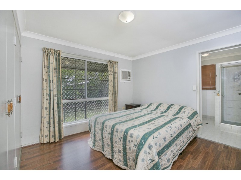 69 Amberjack Street, Manly West QLD 4179