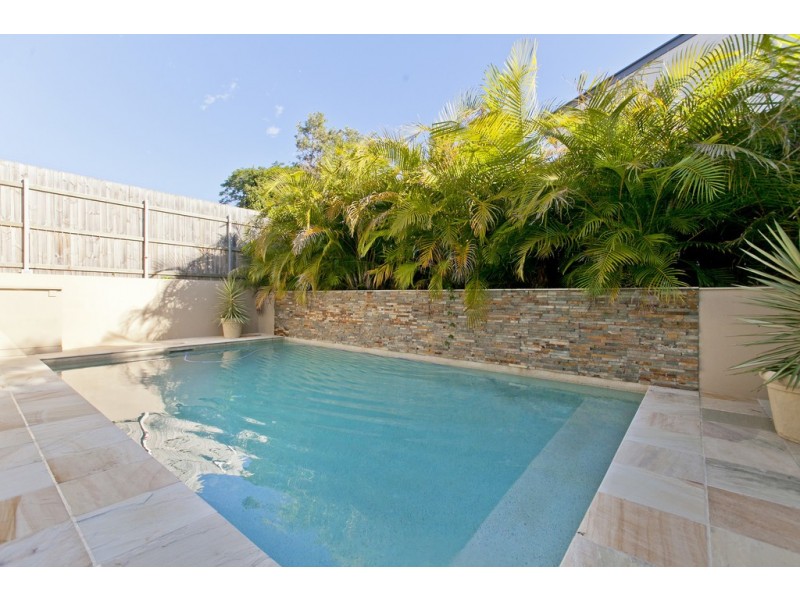 38 Akonna Street, Wynnum QLD 4178