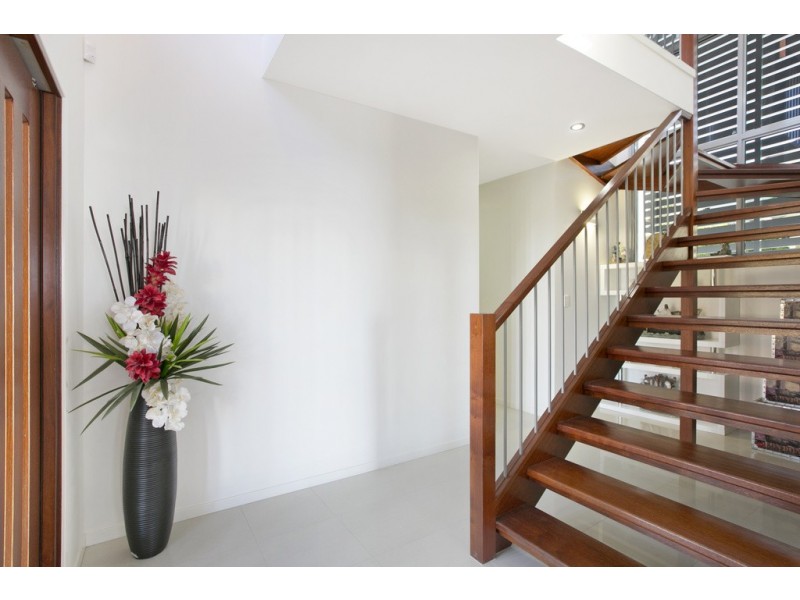 28 Wynnum Nth Esplanade, Wynnum QLD 4178