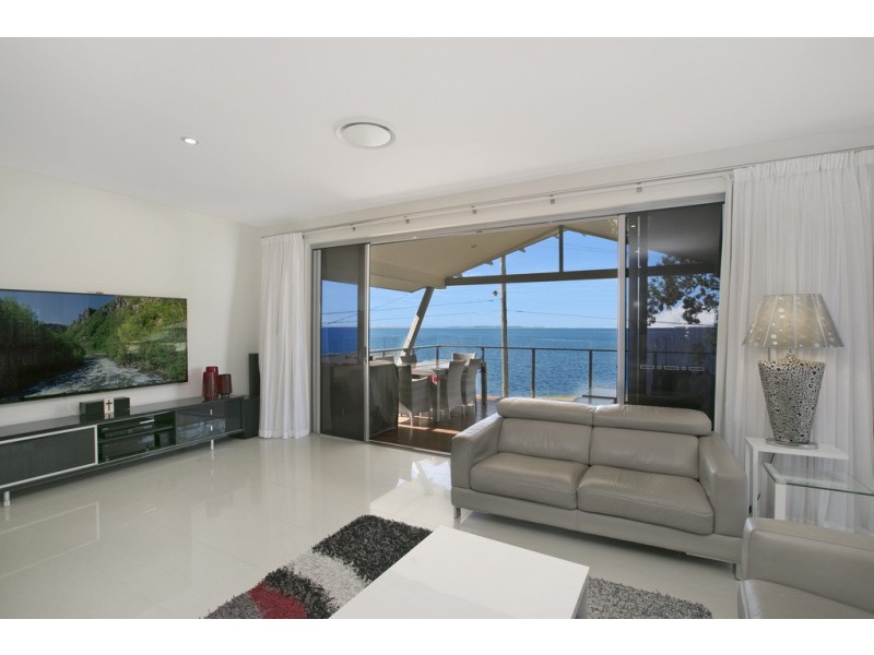 28 Wynnum Nth Esplanade, Wynnum QLD 4178