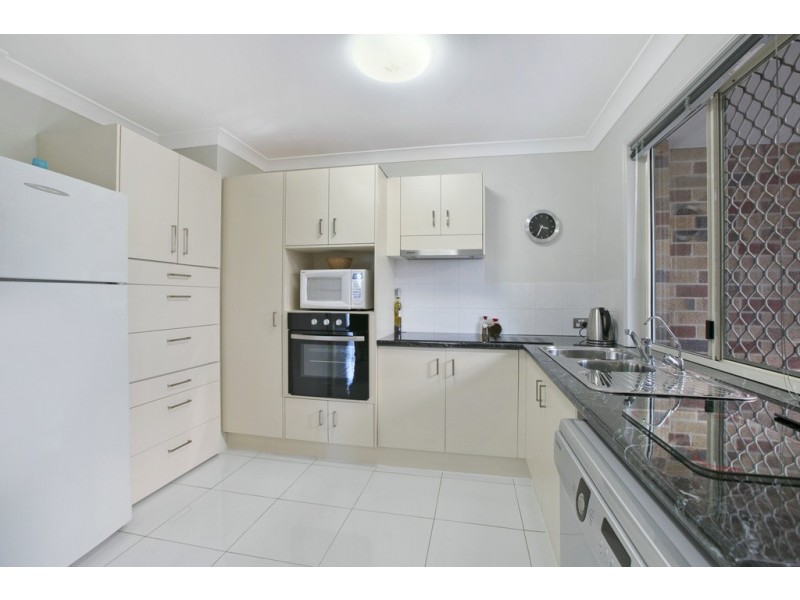 85 Matthews Way, Wakerley QLD 4154