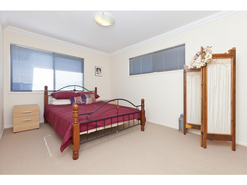 7 John Street, Manly West QLD 4179