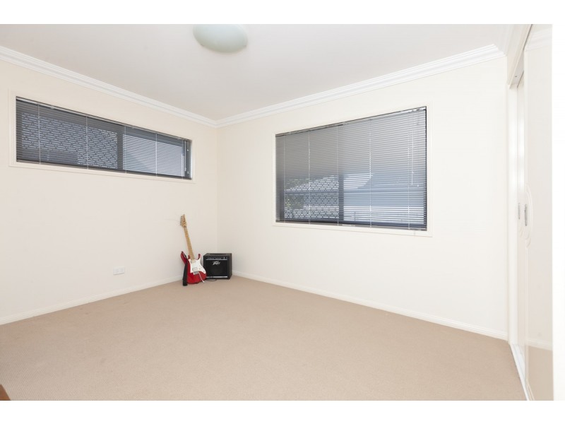 7 John Street, Manly West QLD 4179
