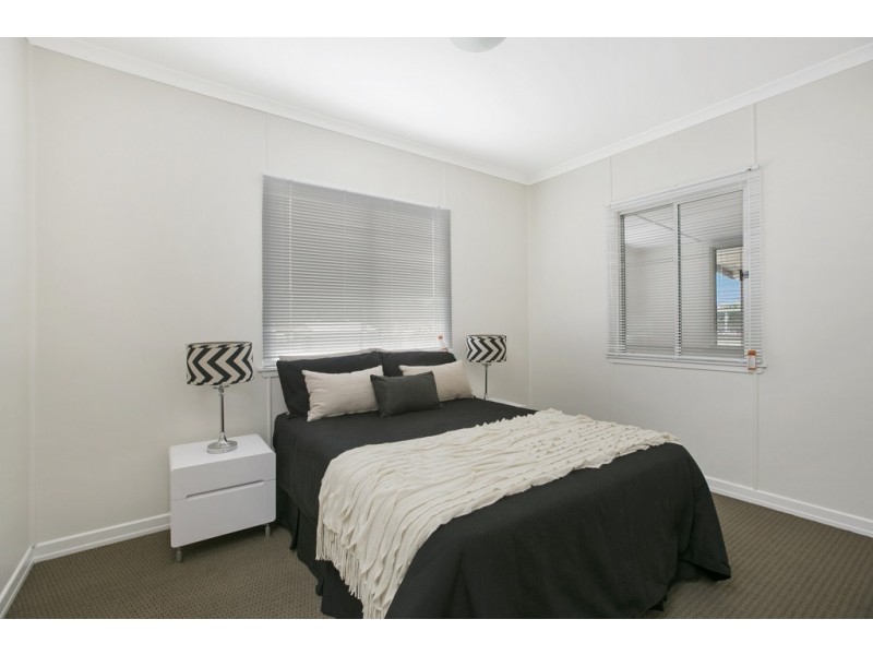 164 Blackwood Road, Manly West QLD 4179