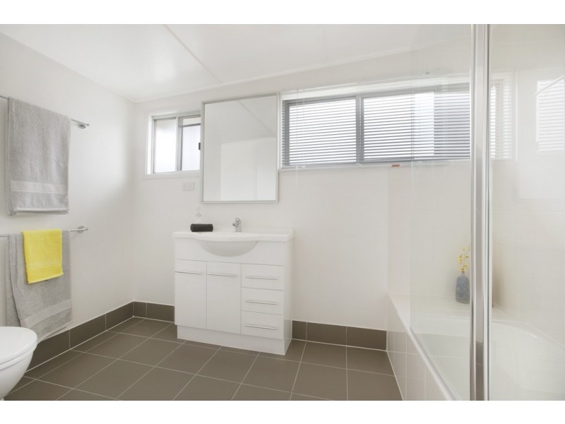 164 Blackwood Road, Manly West QLD 4179